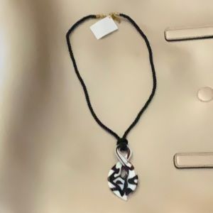 La Dolce figure 8 jazz glass necklace ,new